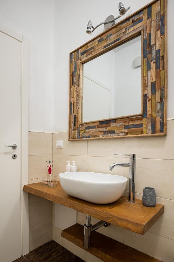 Largo Molina Studio I By Wonderful Italy Bolonha Exterior foto